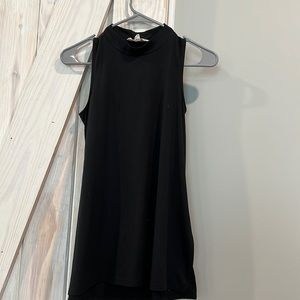 Sleeveless tunic style mock neck